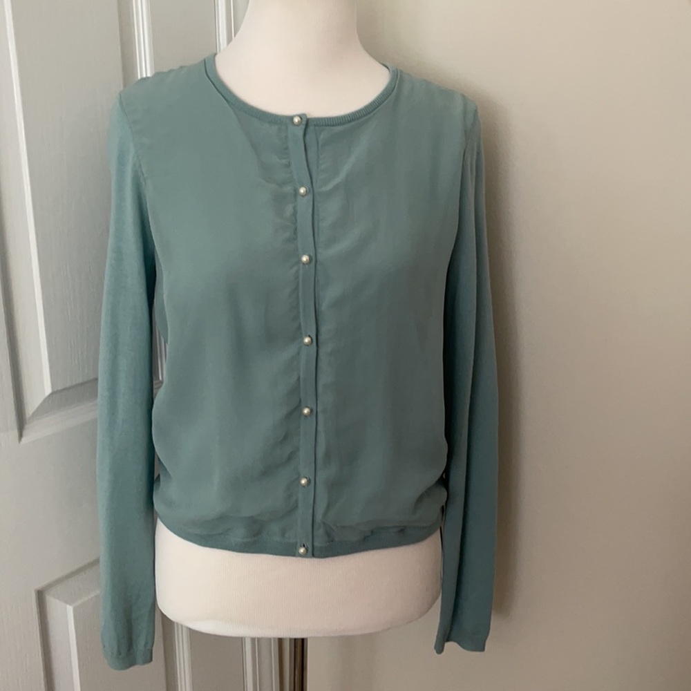 Ann Taylor Silk Front Fine Merino Wool Body Cardigan Pearl Button’s